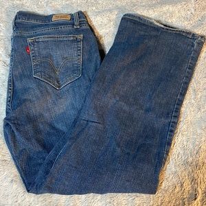 Levi’s Curvy Boot Cut Jeans 528